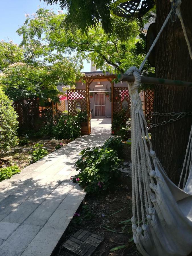 הוילה ג'ובינאצו Secret Garden מראה חיצוני תמונה